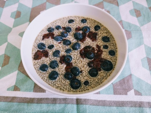 Pudding chia z borówkami